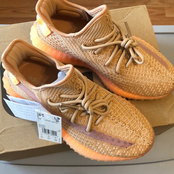 Yeezy Shoes - Yeezy Boost 350 V2 clay size 7 women 5.5 men’s